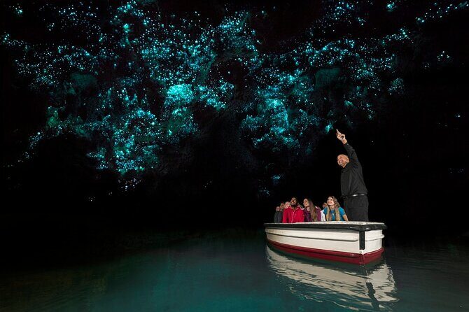 Rotorua and Waitomo Caves Day Trip from Auckland -Smaller Groups - Rotorua and Waitomo in One Day: what you really get