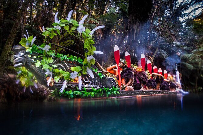 Rotorua Cultural & Geothermal Small Group Tour From Auckland - Small-group comfort: minibus, Wi‑Fi, and real pacing