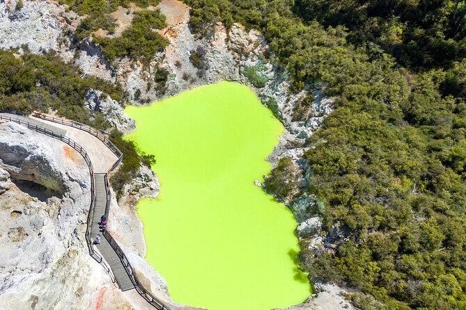 Rotorua Māori Village and Activity Combinations from Auckland - Auckland to Rotorua in one long, worthwhile day