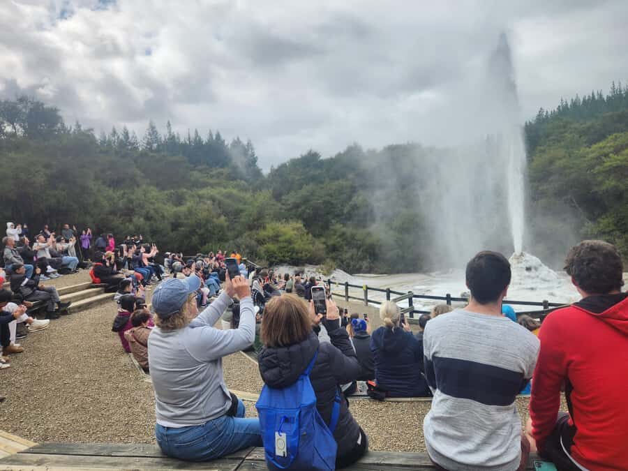 Rotorua & Taupo DayTour Waiotapu & Huka Falls from Auckland - Key Points You’ll Care About