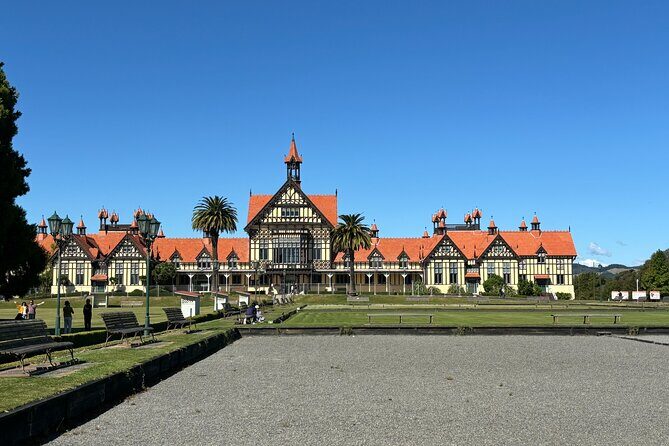 Rotorua: WaiOtapu & Redwood forest & Blues springs from Auckland - Returning to Auckland: What the Last 3 Hours Feel Like