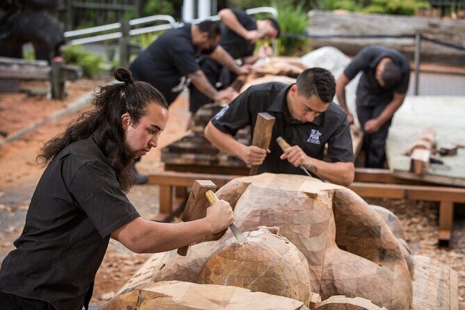 Small Group Waitomo and Rotorua including Te Puia Tour - Who This Tour Is Best For