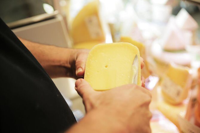 The Tastebud Tour, award winning food tour of Auckland - Meeting Point, Start Time, and the Easy Ending in the CBD