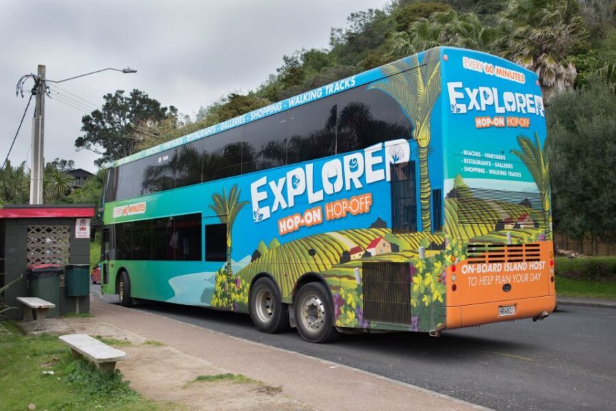 Waiheke Island: Ferry & Hop-On Hop-Off Explorer Bus Tickets - Beaches and villages: Oneroa and Onetangi-style sea time