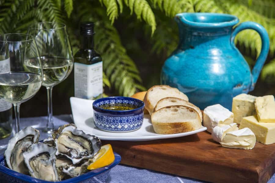 Waiheke Island Gourmet Food and Wine Tour with Lunch - Key things you’ll taste and do on this Waiheke tour