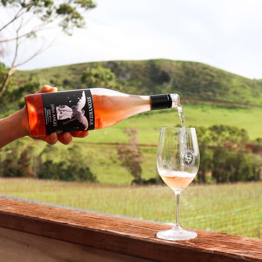 Waiheke Island: Wine Tour & Lunch at Award Winning Venue - Matiatia Meeting Point and the Ferry Timing Reality
