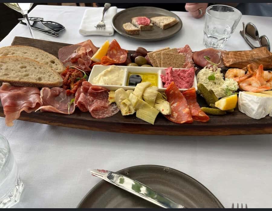 Waiheke: Scenic Taste and Graze Tour with Wine, Whisky, Beer - How the timing feels: fast enough to fit, structured enough to enjoy