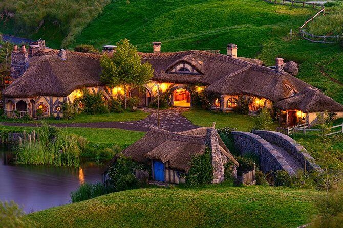 Waitomo Caves & Hobbiton Small Group Tour inc Lunch from Auckland - Price and value: does $235.20 feel fair for what you get?